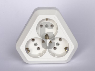 Контакт троен - бял                                                                                                                                                                                                                                                                                         